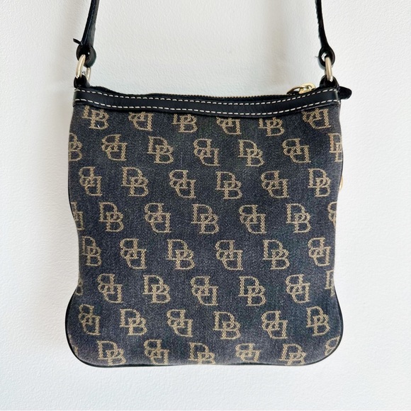 Dooney and Bourke Y2K Black Signature Logo Canvas Leather Crossbody Purse - Picture 9 of 16